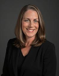 What is the average spending per pop-by gift?