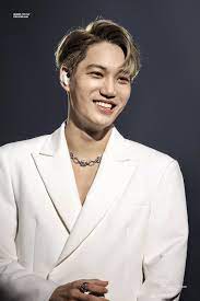 Exo 엑소 special album don't fight the feeling xiumin baekhyun Allow Me To Present Kim Jongin Kai Of Exo Super Talented Singer Dancer And A Model Ladyboners