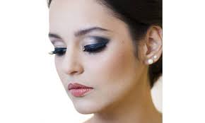 Veja imagens do trabalho da maquiadora Christina Gall