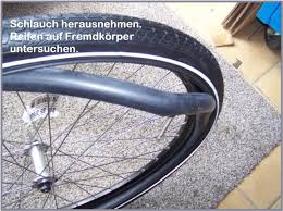 Fahrradreifen Wechsel Schlauch Flicken Wechseln Montageanleitung Wie Repariere Ich Einen Fahrradreifen Richtig Aufpumpen Luftdruck
