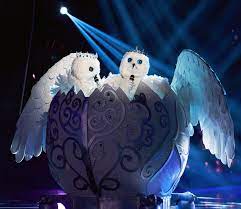 The second season of the american television series the masked singer premiered on fox on september 25, 2019, following a special sneak peek aired on september 15, and concluded on december 18, 2019. The Masked Singer Cast Of Season 4 In 2020 Who Are The Contestants On Fox S Masked Singer