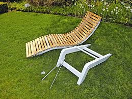 Mit Dieser Gratis Anleitung Baust Du Dir Deine Eigene Gartenliege Gartenliege Selber Bauen Gartenliege Gartenliege Holz