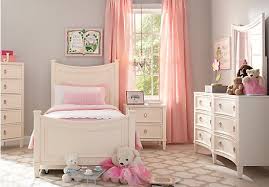 King bedroom sets, queen bedroom sets, boys bedroom sets, girl's bedroom sets are all sets that come in different sizes. Kids Girl Rooms To Go Novocom Top