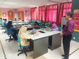 Dokumen standard prestasi bagi mata pelajaran kurikulum standard sekolah rendah (kssr) dibina sebagai panduan untuk guru menambah baik pentaksiran. Pelaksanaan Pentaksiran Sk Pusat Jerteh Official Facebook