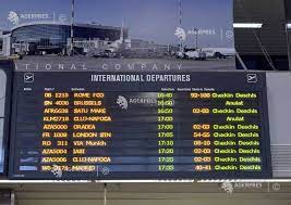 Cursele catre si dinspre aeroportul henri coanda otopeni se realizeaza zilnic, pe intreg parcursul zilei, conform unui. Otopeni Aeroport Agerpres ActualizeazÄ Lumea