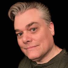 Who remembers when PC cases looked this cool? ... Just snagged this gem for  my Y2K-ear retro PC build ... So have to ask, what spec computer did you  have back in