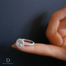 Pin On Seamless Halo Engagement Rings