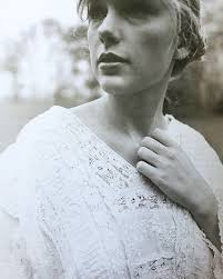 Happy Sunday! Today we're sharing a beautiful moment from Taylor Swift's  recent album, 𝘍𝘰𝘭𝘬𝘭𝘰𝘳𝘦 ~ dressed in Magnolia Pearl. Message us for  the link to this dress 🤍