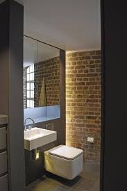Un Loft Minimaliste A Londres Bano De Ladrillo Iluminacion En Banos