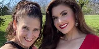 Family holds at-home prom for local high-school senior