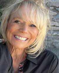 Hello my Happy Hippy folks