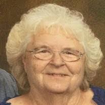 Lela Ray's Instagram, Twitter & Facebook