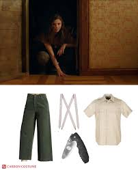 Jojo is both terrified and aggressive towards elsa, who easily outwits and overpowers the young boy's attempts at guile and aggression. Onbxalwbqzzwam