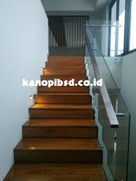 Railing tangga dengan harga rp 2.150.000, spek material sbb :. Railing Tangga Kaca Stainless Steel Gading Serpong Tangerang Kanopi Bsd