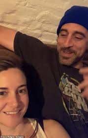 Aaron rodgers is engaged to shailene woodley. Shailene Woodley And Fiance Aaron Rodgers Beam In Adorable Photos From Trip To Disney World Fr24 News English