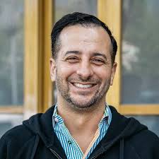 Chris Farmer's Instagram, Twitter & Facebook