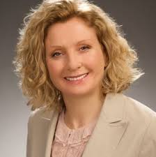 Catherine Cluney (@catclu)