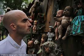 English magician who became known for his card tricks and illusionist magic. Drummond Money Coutts On Why He Swapped Money For Magic Daily Mail Online