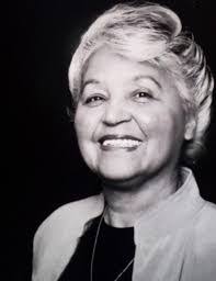 Adelaide Rocha's Instagram, Twitter & Facebook