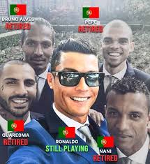 Cristiano Ronaldo + Ricardo Quaresma = bromance 👊 #POR #EURO2016
