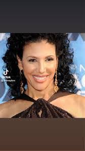 Dora Gibson's Instagram, Twitter & Facebook