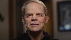 Lex Luger emociona a los fans al volver a ponerse en pie tras casi dos  décadas