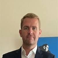 Peter Fewster's Instagram, Twitter & Facebook