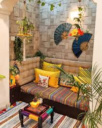 Indian decor ideas that will add an ethnic charm to your home 😍. Decor Sala Diy Wedding Diy Bedroom Rustic Decor Diy Organizador Ombre Nail Diy House Indian Bedroom Decor Indian Room Decor Colourful Living Room Decor