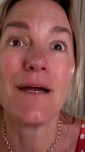 YOU GOT THIS ⛱️🌊👙🤌🏼🏃‍♀️👑#divorce #mom #momlife #singlemom