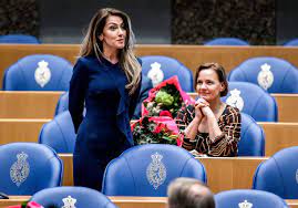 Sinds 23 maart 2017 is zij lid van de tweede kamer namens de vvd. Jv4tdxuwvqvxzm