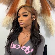 Makeup Artist Near Me: Lincoln Park, MI