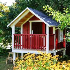 Spielhaus Bauanleitung Baue Das Eigene Spielhaus Fur Deine Kinder Spielhaus Pfahlbau Kinderspielhaus Inneneinrichtung