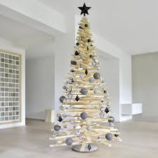 Weihnachtsbaum aus metall schwarz matt mit teelichthaltern. Diy Weihnachtsbaum Aus Holzlatten Muttis Nahkastchen
