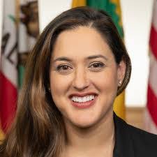 Monica Davis's Instagram, Twitter & Facebook