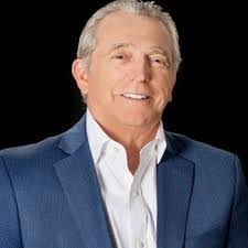 Deborah Osman's Instagram, Twitter & Facebook