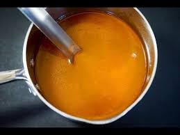 Fumet De Crustaces Une Base De Sauce Indispensable Pour Les Poissons Et Fruits De Mer Par Chef Simon Fruits De Mer Sauce Poisson Crustaces