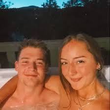 Rebecca Vail's Instagram, Twitter & Facebook