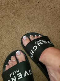 Avec plus de 2 200 000 habitants, la ville de paris est le ville la plus peuplées de france. Sexy Sole Addiction S Feet Wikifeet X