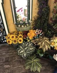 Design elements have been taken from cars and incorporated into plenty of things, like bicycles, shoes, watches, and even buildings. Eddy Nalapraya Edioeban Profil Pinterest