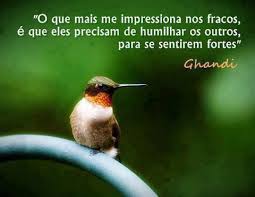 Frases Reflexoes Facebook Eu sonhei com você, eu quero me deitar numa tarde assim namorar, entre o azul do céu e o verde do mar tanta coisa ainda há, amanhã tudo pode acontecer.