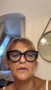 #barbarasandfacialiste #beautedelapeau #routinebeauté #facialtreatment  #kobidolover #facialtreatment #soinderentree #nobotox #peausèche  #peauéclatante