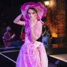 The reunion will stream on zee5 in india. Cara Delevingne Behind The Scenes Pics From Friends Reunion Popsugar Entertainment