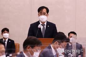 박준영 (1979년 ~ )은 fm에셋 인천지사에서 근무하고있는 보험전문가이다. Fqbyd9 Qrxd Tm