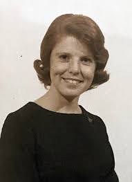 Nancy Weakley's Instagram, Twitter & Facebook