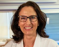 Enjoy that extra hour of weekend sleep. But daylight saving is a national  debate, and changes can impact health, docs say.