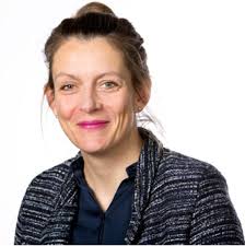 Dra. Caroline Frank (antigua miembro del personal)