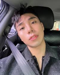 omi_jiung's instagram Account Analytics & Statistics