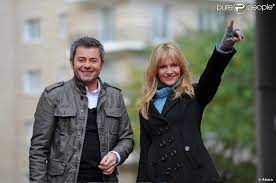 Farniente, bronzette, papotes, musique, fiesta. Sandrine Corman Et Jerome Anthony Purepeople