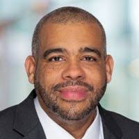 Benjamin Piper's Instagram, Twitter & Facebook