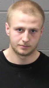 Klamath Falls Police arrest car theives